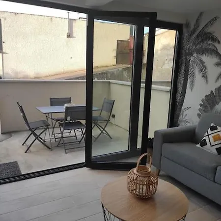 Rez De Jardin Gambetta